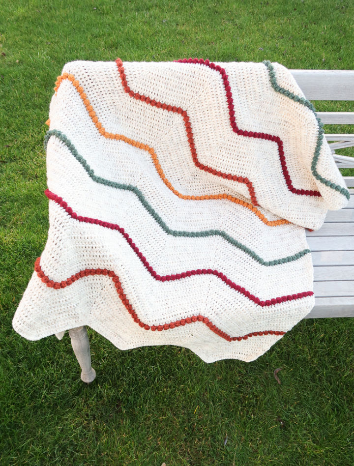 25 Free Crochet Ripple Blanket Patterns (Wavy Pattern)