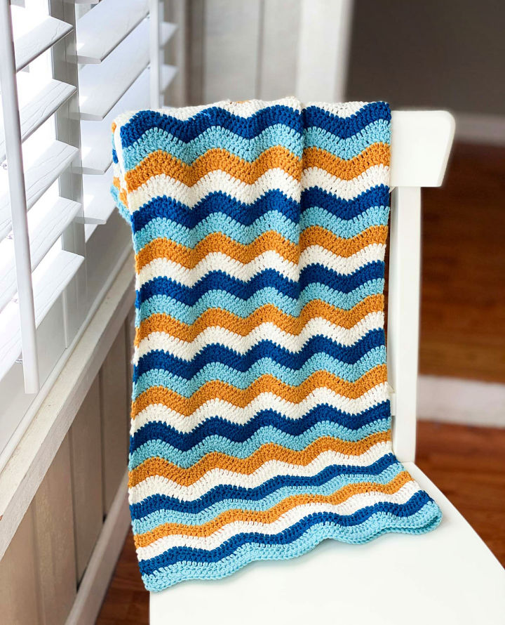 25 Free Crochet Ripple Blanket Patterns (Wavy Pattern)