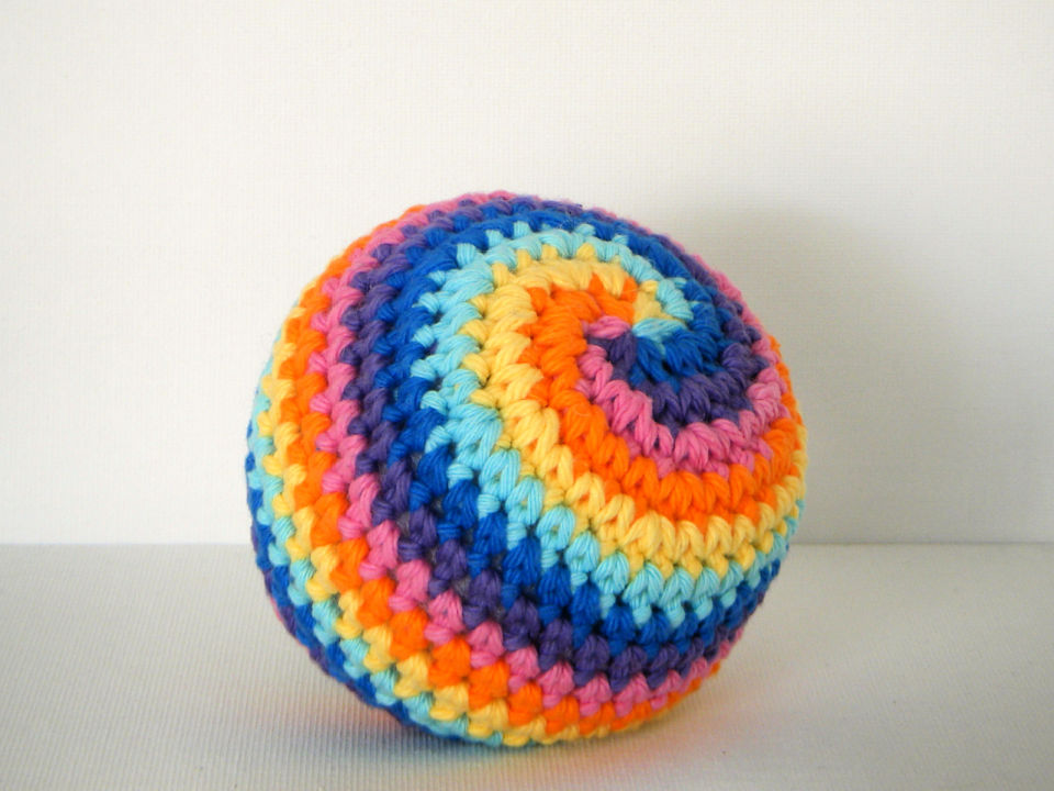 25 Free Crochet Ball Patterns (How to Crochet a Sphere) Blitsy