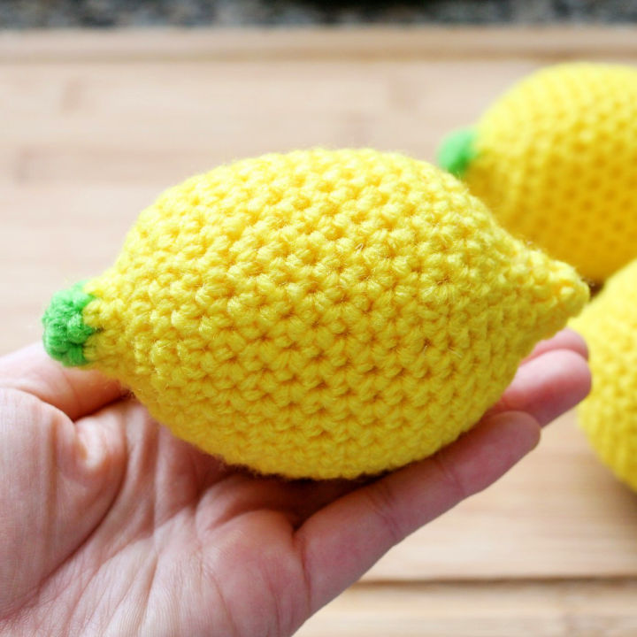 25 Free Crochet Ball Patterns (How to Crochet a Sphere) - Blitsy