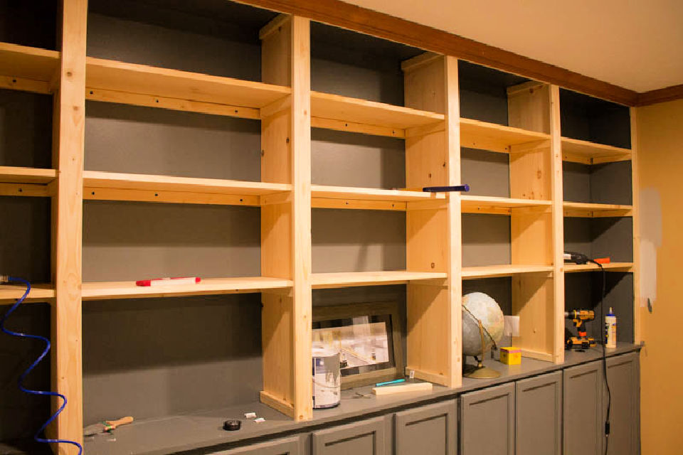 25 DIY Built In Shelves for Living Room, Bedroom And Kitchen