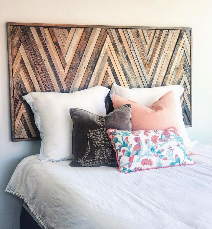 40 DIY Pallet Headboard Ideas with Instructions Blitsy