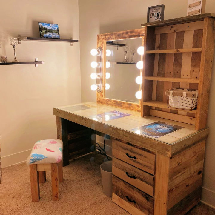 10 Diy Woden Pallet Vanity Plans And Ideas Blitsy