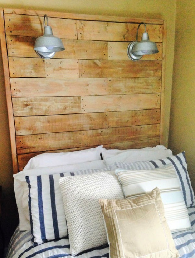 40 DIY Pallet Headboard Ideas with Instructions - Blitsy