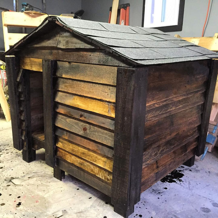 40 Free DIY Pallet Dog House Plans and Ideas - Blitsy