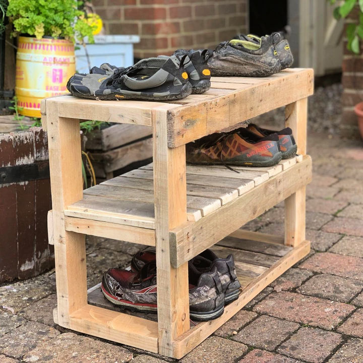 25 Wooden Pallet Shoe Rack Ideas and Plans Blitsy